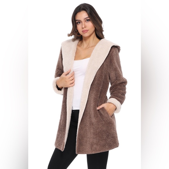 Serenity Nwot Fleece Jacket in Mocha - Picture 1 of 6